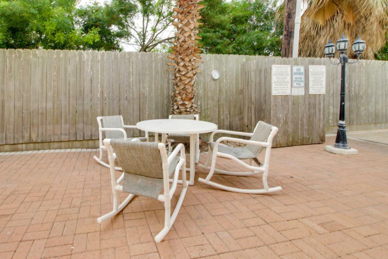 Appartement Golden Gate Getaway à South Padre Island Extérieur photo